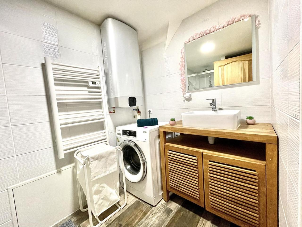 サロン＝ド＝プロヴァンス*Le Lotus*Fiber Wifi*Hyper Center*アパートメント エクステリア 写真